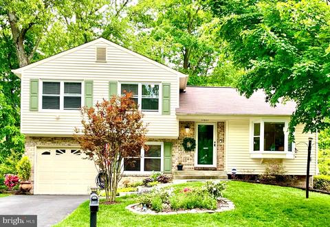 11937 Cotton Mill Dr, Woodbridge, VA 22192