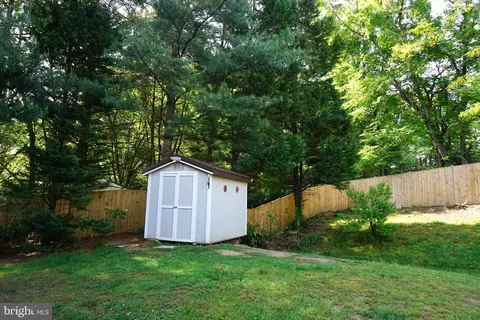 16267 Gayle Ct, Triangle, VA 22172 photo 13