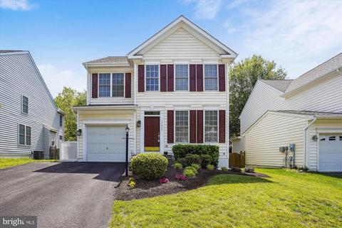 17637 Deweys Run Ln, Dumfries, VA 22026