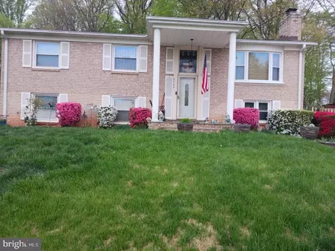 4740 Kirkdale Dr, Woodbridge, VA 22193