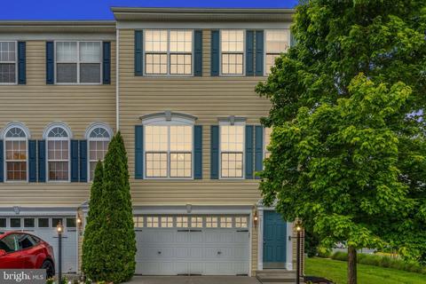 6111 Popes Creek Pl, Haymarket, VA 20169