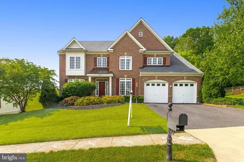 18621 Kerill Rd, Triangle, VA 22172
