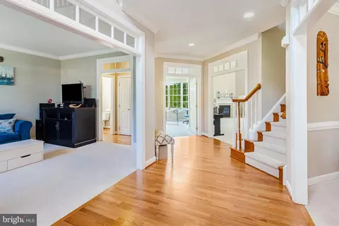 18621 Kerill Rd, Triangle, VA 22172 photo 3