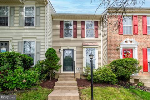 15588 Three Otters Pl, Manassas, VA 20112