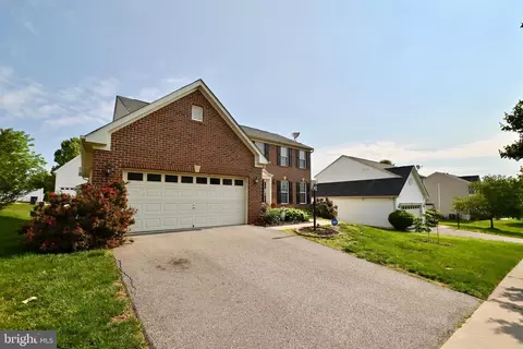 2152 Ballast Ln, Woodbridge, VA 22191