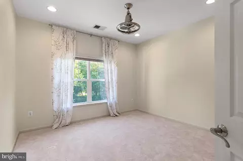 19244 Fuller Heights Rd, Triangle, VA 22172 photo 23