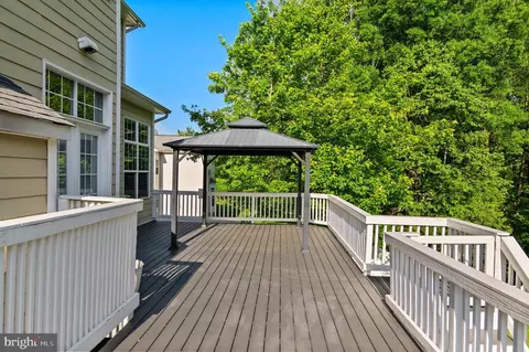 19244 Fuller Heights Rd, Triangle, VA 22172 photo 35