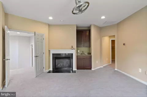 19244 Fuller Heights Rd, Triangle, VA 22172 photo 15
