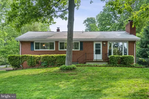 13405 Kahns Rd, Manassas, VA 20112