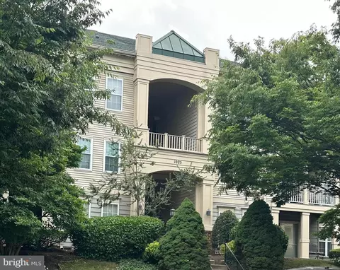 1025 Gardenview Loop #103, Woodbridge, VA 22191