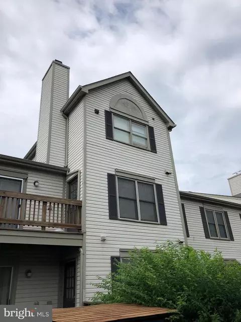 10547 Stonington Ln, Manassas, VA 20109