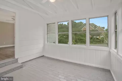 8320 Rolling Rd, Manassas, VA 20110 photo 21