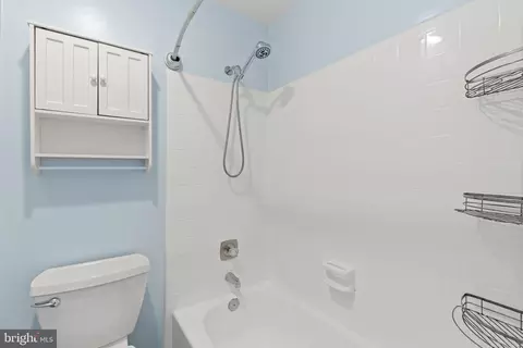 15227 Holleyside Dr, Dumfries, VA 22025 photo 46