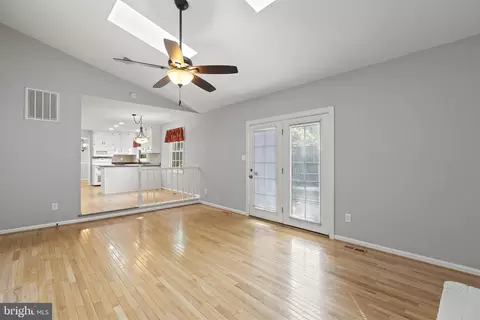 15227 Holleyside Dr, Dumfries, VA 22025 photo 20