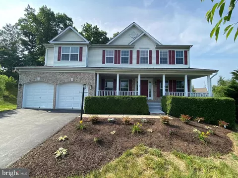 16200 Chase Eagle Ln, Woodbridge, VA 22191