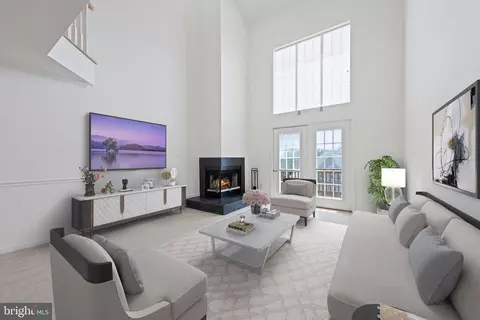 424 Fortress Way #424, Occoquan, VA 22125