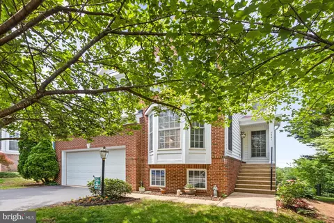 6441 Ashby Grove Loop, Haymarket, VA 20169