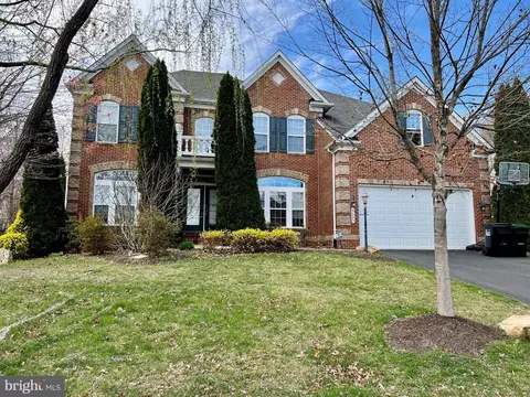 5505 Victory Loop, Manassas, VA 20112