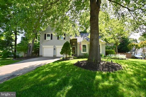 12561 Knightsbridge Dr, Woodbridge, VA 22192
