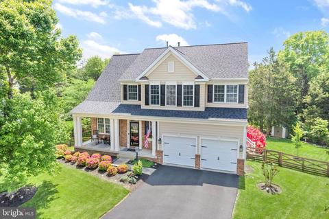 9060 Merlot Ct, Bristow, VA 20136