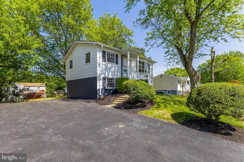 13011 Kimbrough Ln, Woodbridge, VA 22193