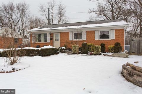 9626 King George Dr, Manassas, VA 20109