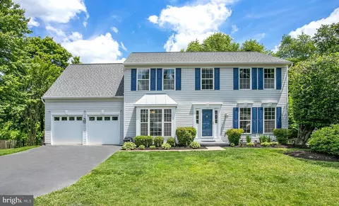 8016 Station Rd, Manassas, VA 20111