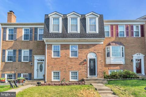 12056 Stallion Ct, Woodbridge, VA 22192