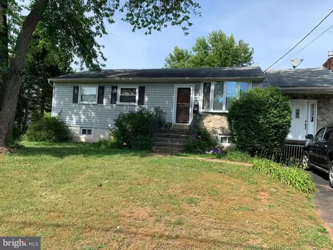7709 Appomattox Ave, Manassas, VA 20111