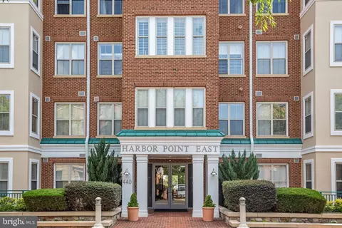 440 Belmont Bay Dr #313, Woodbridge, VA 22191
