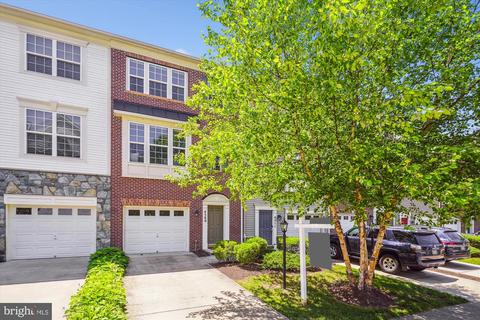 4509 Potomac Highlands Cir, Triangle, VA 22172
