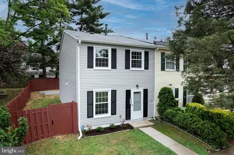 16621 Georgetown Rd, Woodbridge, VA 22191