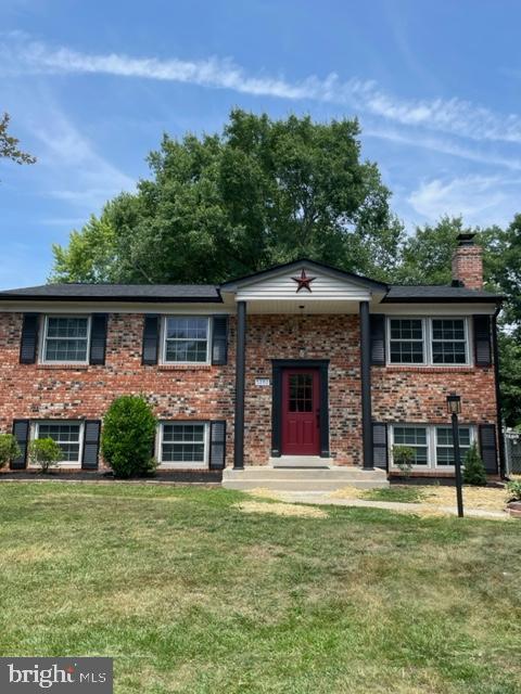 5282 Mantle Ct, Woodbridge, VA 22193