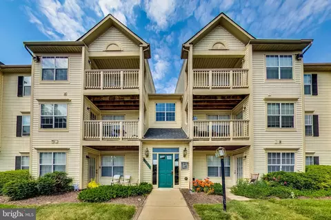11010 Koman Cir #103, Manassas, VA 20109