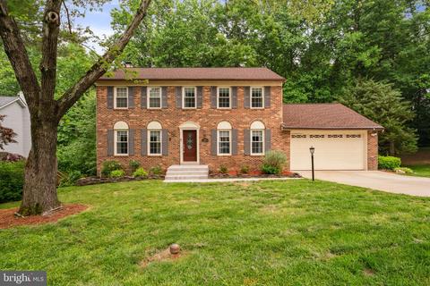 3995 Hidden Valley Ct, Dumfries, VA 22025