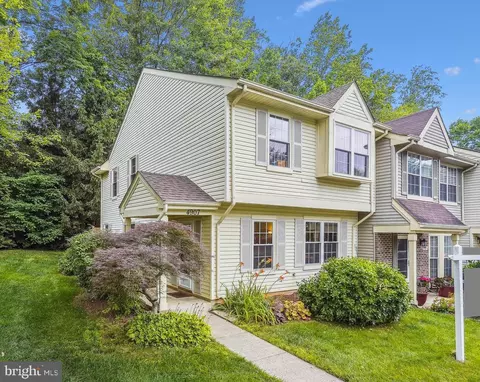 4907 Backwater Ct, Dumfries, VA 22025