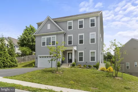 19203 Stoney Ridge Pl, Triangle, VA 22172