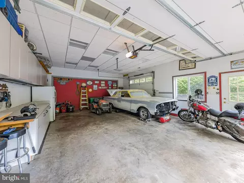 18201 Joplin Rd, Triangle, VA 22172 photo 21