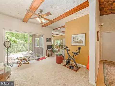 18201 Joplin Rd, Triangle, VA 22172 photo 12