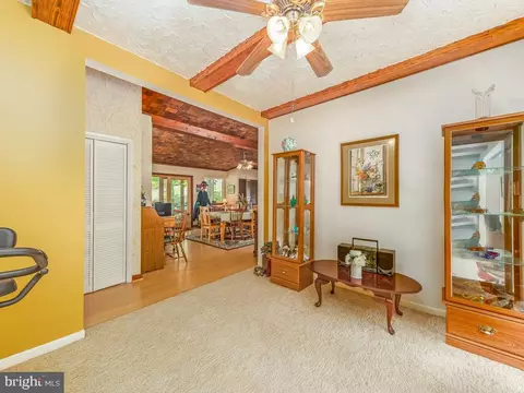 18201 Joplin Rd, Triangle, VA 22172 photo 13