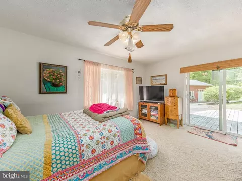 18201 Joplin Rd, Triangle, VA 22172 photo 16