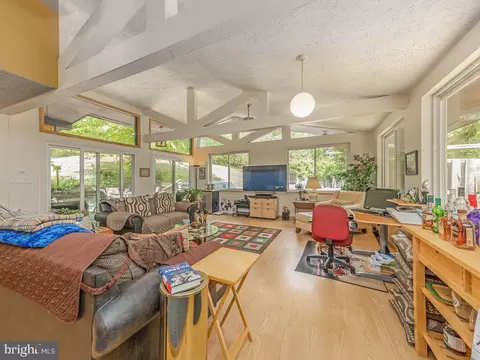 18201 Joplin Rd, Triangle, VA 22172 photo 8