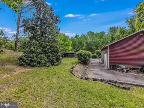 18201 Joplin Rd, Triangle, VA 22172 photo 23