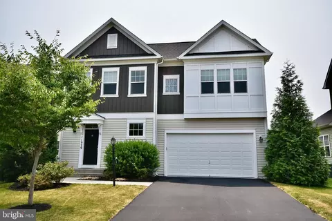11929 Blue Violet Way, Bristow, VA 20136