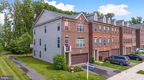 6661 Bartrams Forest Ln, Haymarket, VA 20169