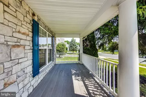 18542 Quantico Gateway Dr, Triangle, VA 22172 photo 6