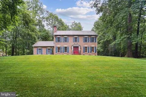 12613 Daffodil Dr, Manassas, VA 20112