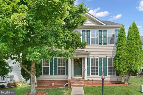2472 Five Fathom Cir, Woodbridge, VA 22191