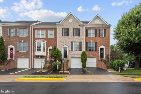 6359 Cullen Pl, Haymarket, VA 20169