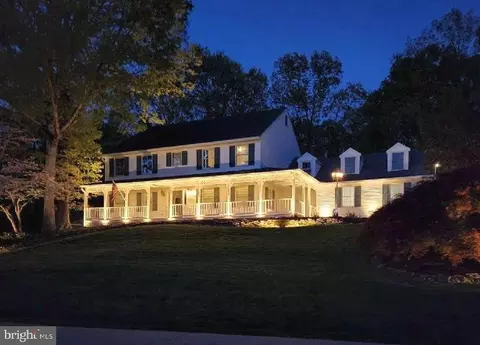 4631 Timber Ridge Dr, Dumfries, VA 22025